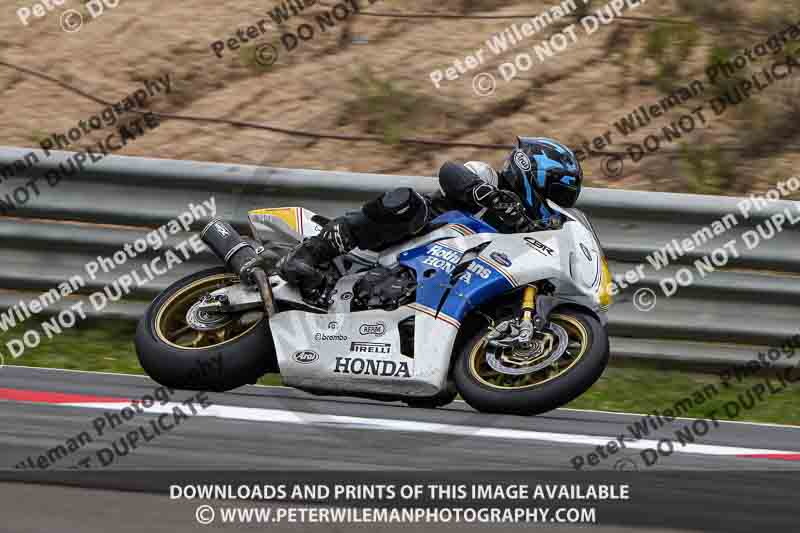 cadwell no limits trackday;cadwell park;cadwell park photographs;cadwell trackday photographs;enduro digital images;event digital images;eventdigitalimages;navarra;no limits trackdays;peter wileman photography;racing digital images;trackday digital images;trackday photos